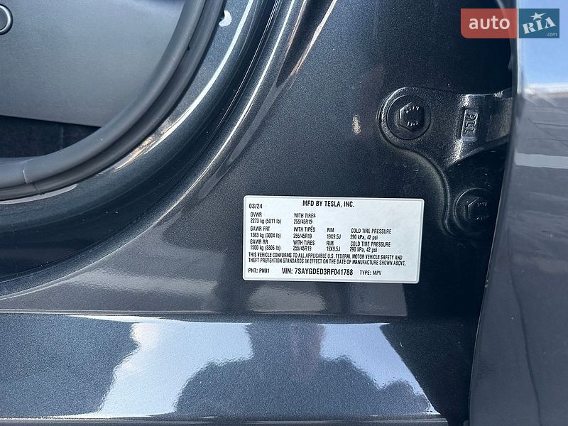 Позашляховик / Кросовер Tesla Model Y 2024 в Києві