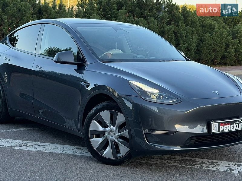 Tesla Model Y 2023 Tesla Model Y 2023