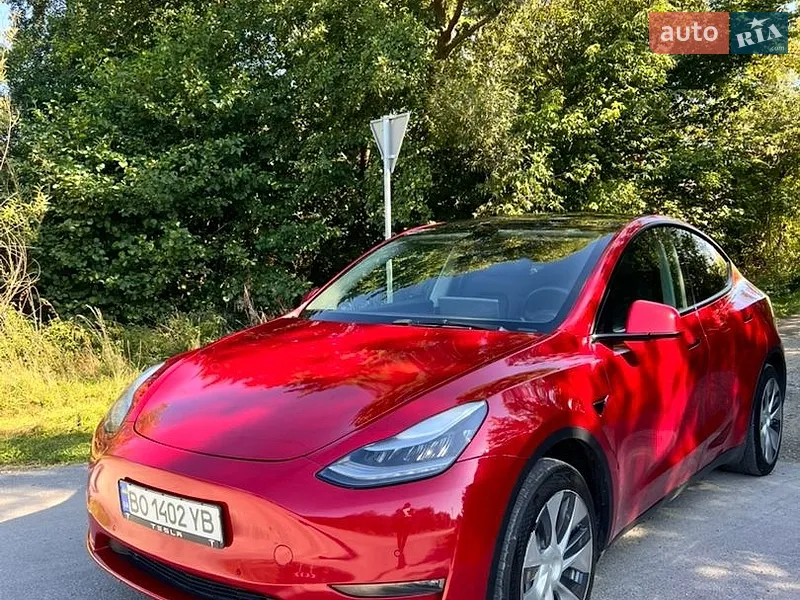 Tesla Model Y 2022