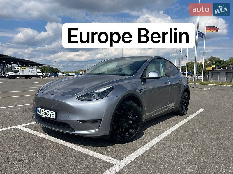 Tesla Model Y 2024 Tesla Model Y 2024