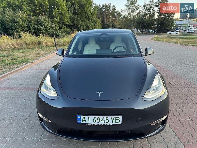 Внедорожник / Кроссовер Tesla Model Y 2024 в Обухове