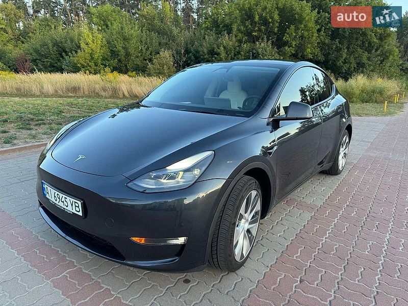 Внедорожник / Кроссовер Tesla Model Y 2024 в Обухове