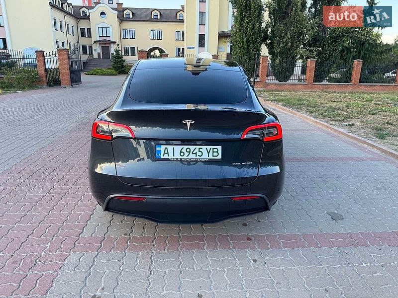 Внедорожник / Кроссовер Tesla Model Y 2024 в Обухове
