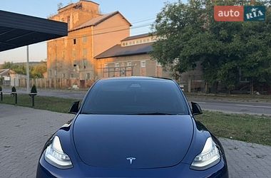 Внедорожник / Кроссовер Tesla Model Y 2021 в Черновцах