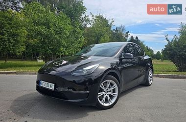 Внедорожник / Кроссовер Tesla Model Y 2023 в Львове