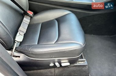 Позашляховик / Кросовер Tesla Model Y 2020 в Рівному фото 13 Позашляховик / Кросовер Tesla Model Y 2020 в Рівному