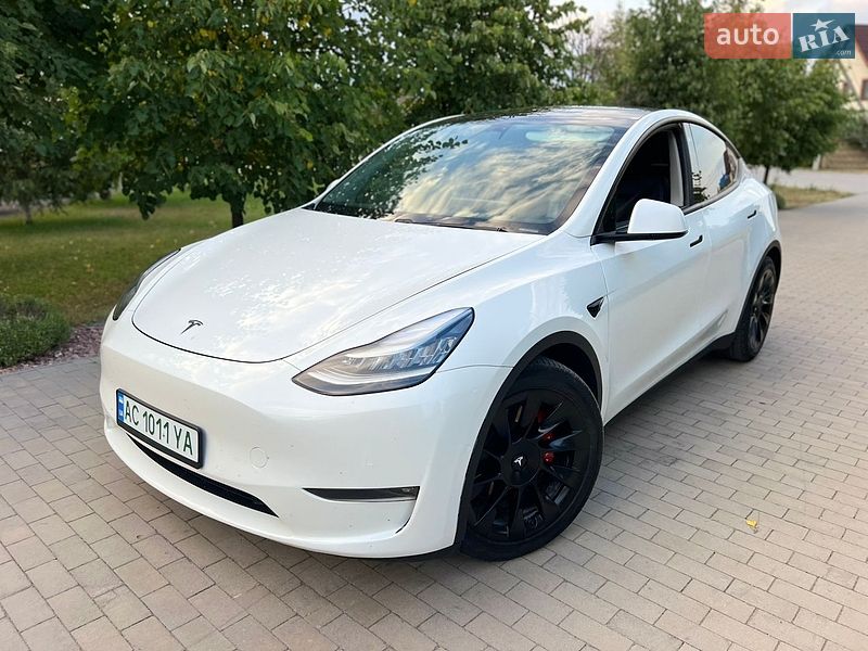 Позашляховик / Кросовер Tesla Model Y 2020 в Рівному фото 3 Позашляховик / Кросовер Tesla Model Y 2020 в Рівному