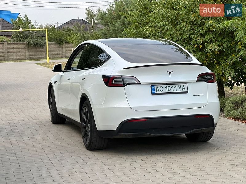 Позашляховик / Кросовер Tesla Model Y 2020 в Рівному фото 4 Позашляховик / Кросовер Tesla Model Y 2020 в Рівному