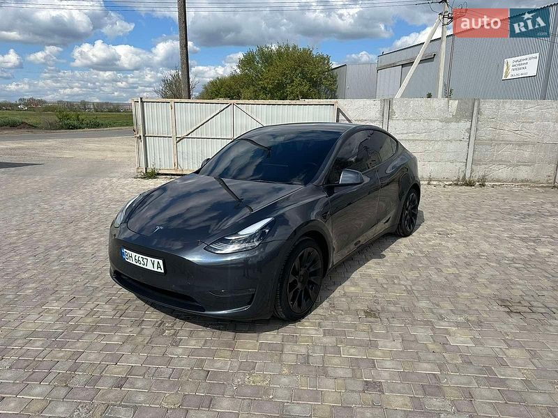Внедорожник / Кроссовер Tesla Model Y 2021 в Одессе