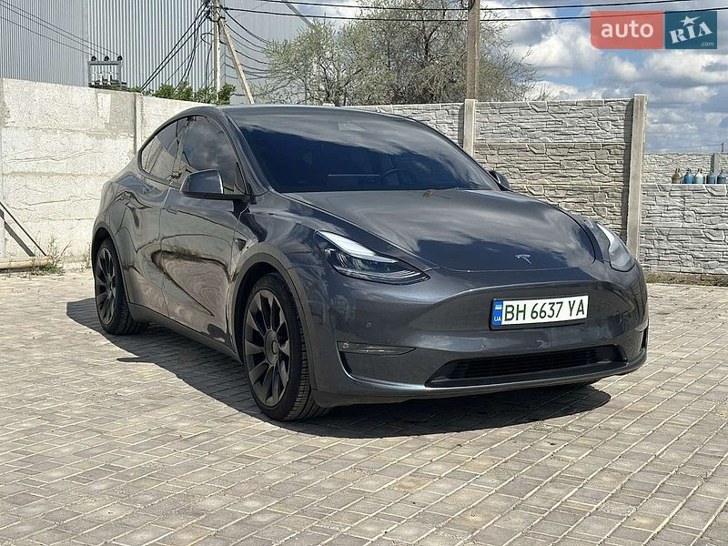 Внедорожник / Кроссовер Tesla Model Y 2021 в Одессе