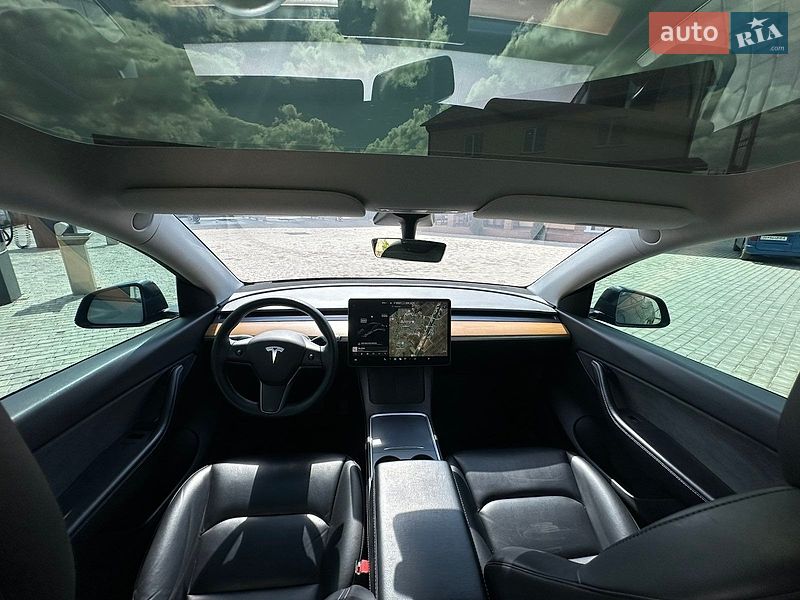 Внедорожник / Кроссовер Tesla Model Y 2021 в Одессе