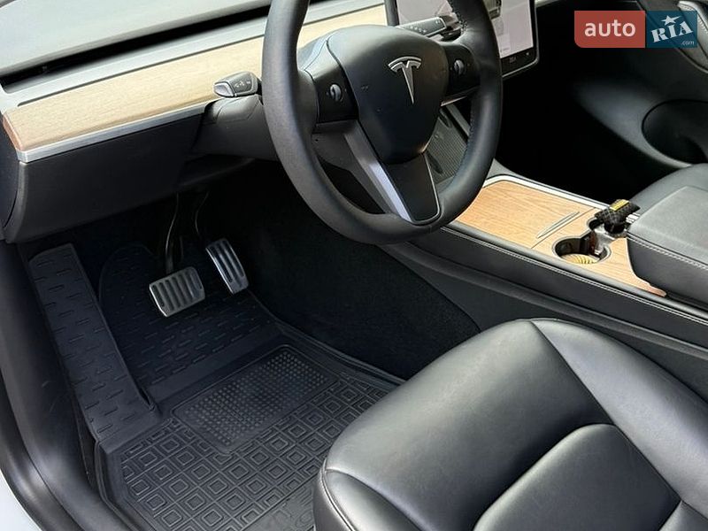 Внедорожник / Кроссовер Tesla Model Y 2022 в Виннице фото 9 Внедорожник / Кроссовер Tesla Model Y 2022 в Виннице