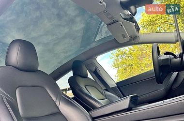 Внедорожник / Кроссовер Tesla Model Y 2021 в Киеве фото 26 Внедорожник / Кроссовер Tesla Model Y 2021 в Киеве