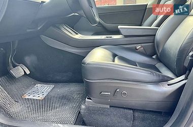 Внедорожник / Кроссовер Tesla Model Y 2021 в Киеве фото 15 Внедорожник / Кроссовер Tesla Model Y 2021 в Киеве