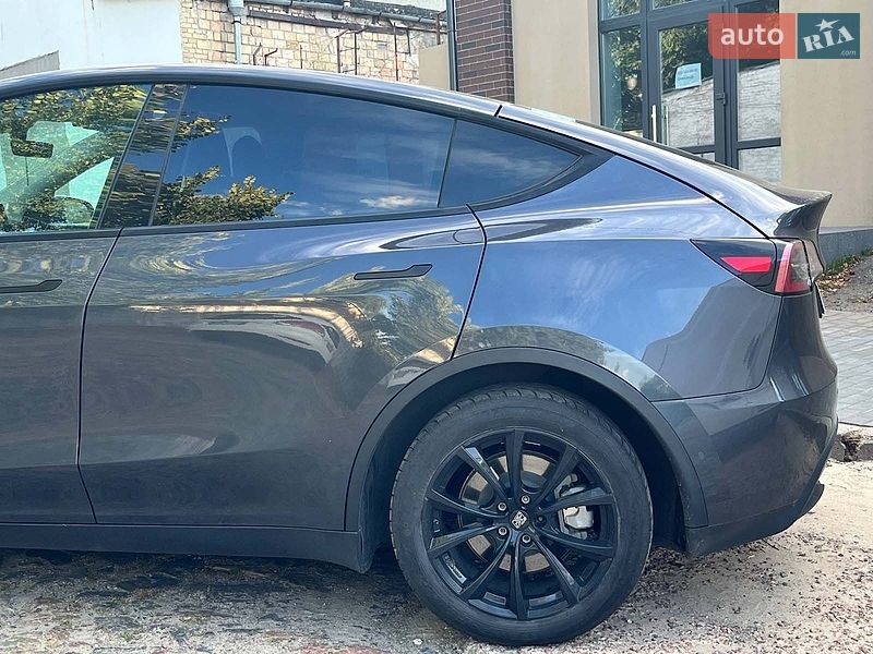 Внедорожник / Кроссовер Tesla Model Y 2021 в Киеве фото 11 Внедорожник / Кроссовер Tesla Model Y 2021 в Киеве