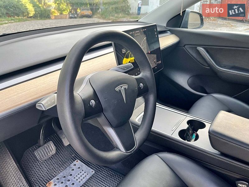 Внедорожник / Кроссовер Tesla Model Y 2021 в Киеве фото 16 Внедорожник / Кроссовер Tesla Model Y 2021 в Киеве