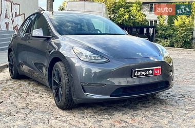 Внедорожник / Кроссовер Tesla Model Y 2021 в Киеве фото 3 Внедорожник / Кроссовер Tesla Model Y 2021 в Киеве