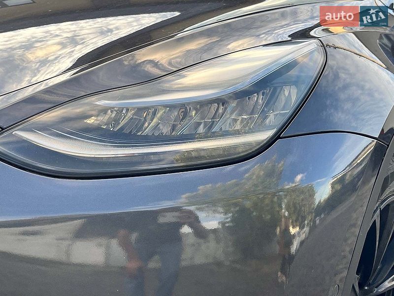 Внедорожник / Кроссовер Tesla Model Y 2021 в Киеве фото 6 Внедорожник / Кроссовер Tesla Model Y 2021 в Киеве