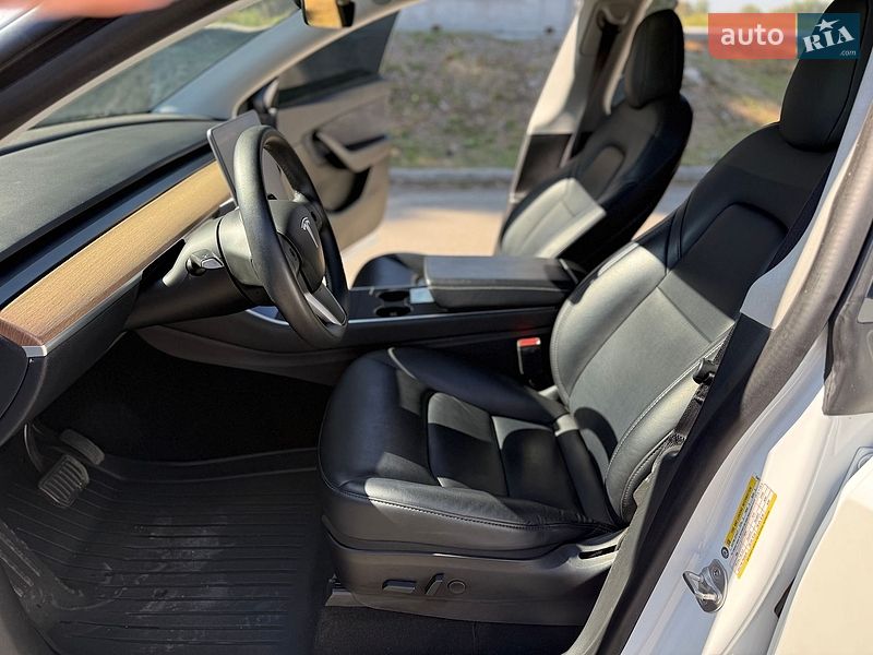 Внедорожник / Кроссовер Tesla Model Y 2020 в Днепре фото 19 Внедорожник / Кроссовер Tesla Model Y 2020 в Днепре