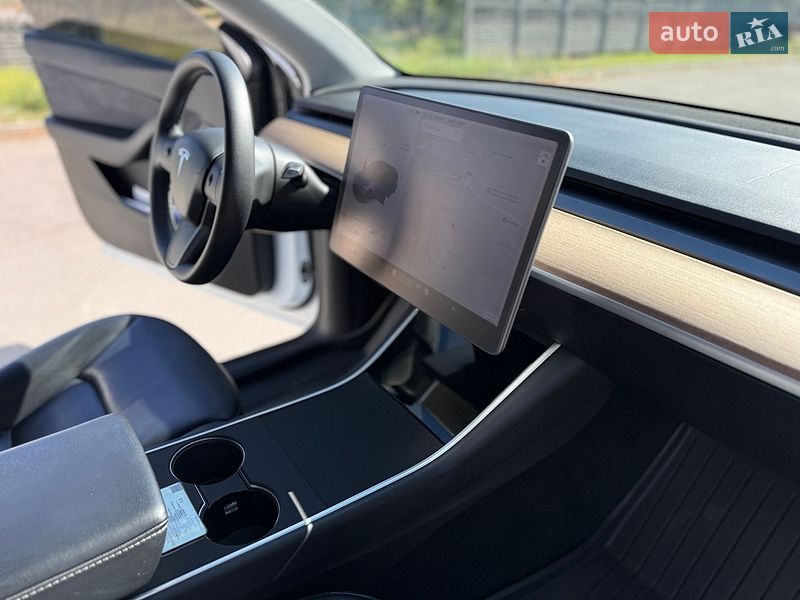 Внедорожник / Кроссовер Tesla Model Y 2020 в Днепре фото 24 Внедорожник / Кроссовер Tesla Model Y 2020 в Днепре