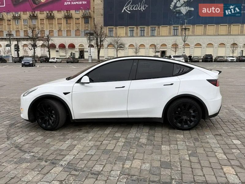 Внедорожник / Кроссовер Tesla Model Y 2021 в Киеве фото 5 Внедорожник / Кроссовер Tesla Model Y 2021 в Киеве