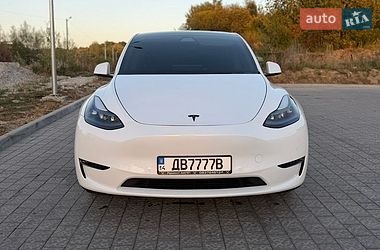 Позашляховик / Кросовер Tesla Model Y 2021 в Львові
