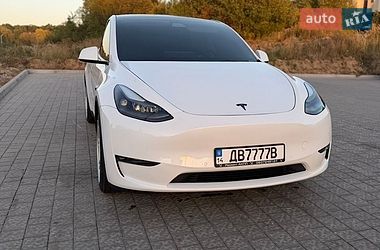 Tesla Model Y  2021