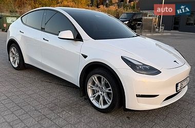 Позашляховик / Кросовер Tesla Model Y 2021 в Львові