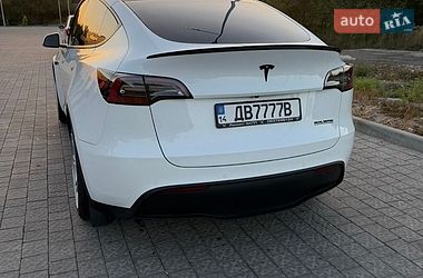 Позашляховик / Кросовер Tesla Model Y 2021 в Львові
