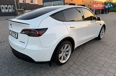 Позашляховик / Кросовер Tesla Model Y 2021 в Львові