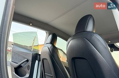 Позашляховик / Кросовер Tesla Model Y 2021 в Львові