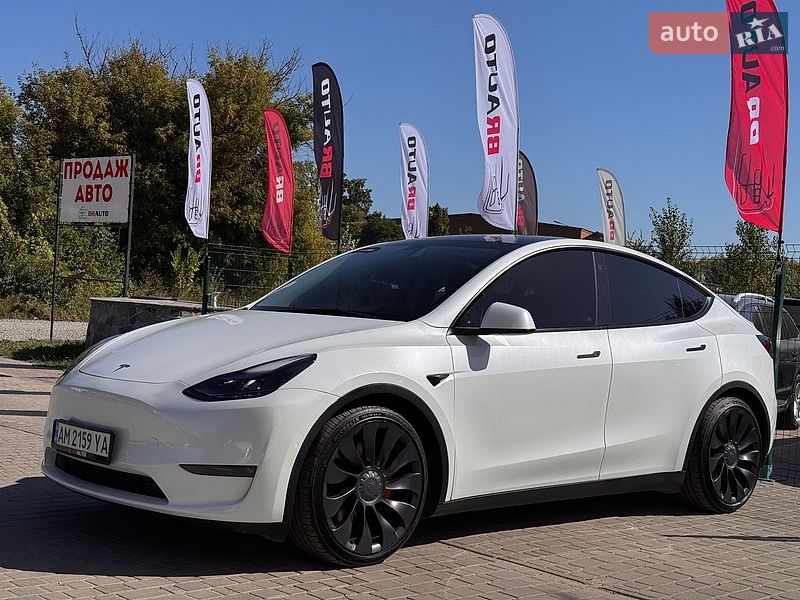Tesla Model Y 2022