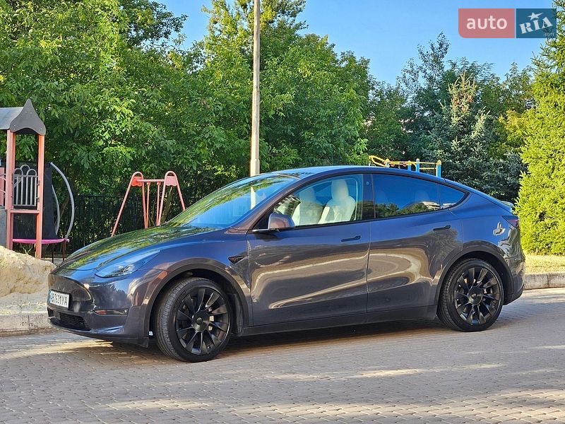 Tesla Model Y 2022 Tesla Model Y 2022
