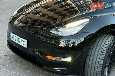 Внедорожник / Кроссовер Tesla Model Y 2023 в Киеве