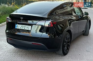 Внедорожник / Кроссовер Tesla Model Y 2023 в Киеве