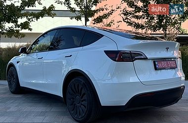 Позашляховик / Кросовер Tesla Model Y 2023 в Києві