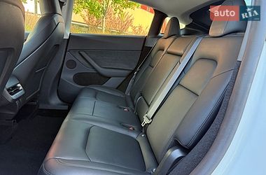 Позашляховик / Кросовер Tesla Model Y 2023 в Києві