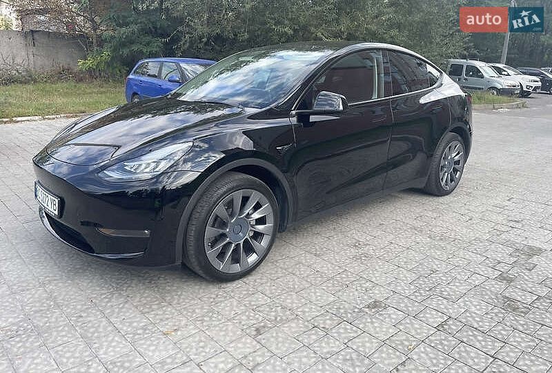 Внедорожник / Кроссовер Tesla Model Y 2022 в Львове