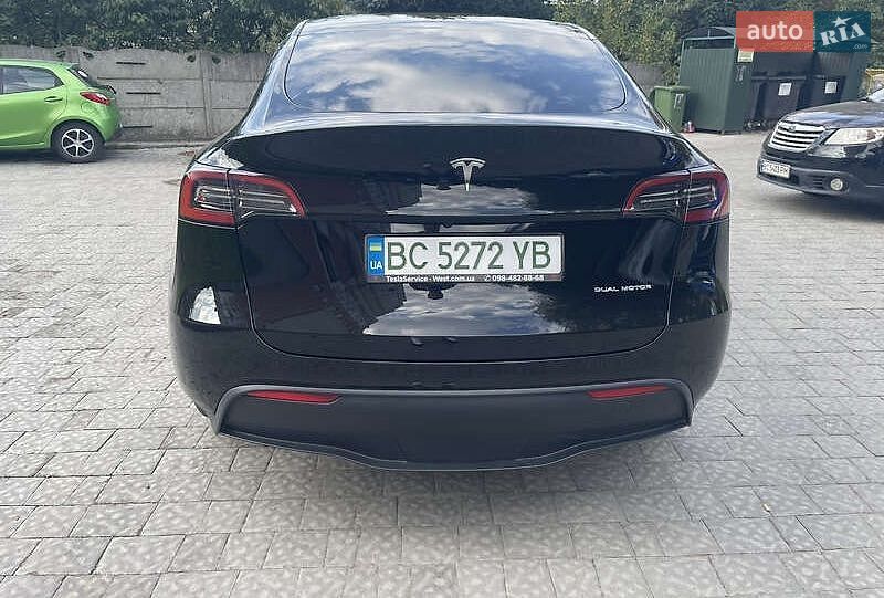 Внедорожник / Кроссовер Tesla Model Y 2022 в Львове