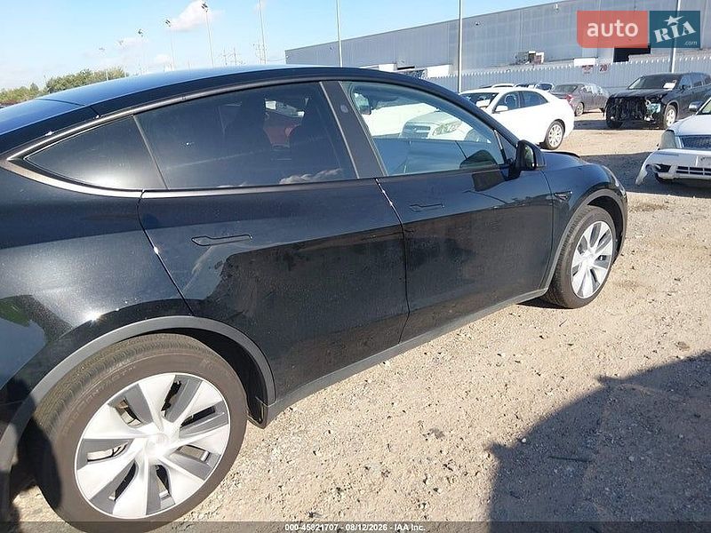 Внедорожник / Кроссовер Tesla Model Y 2024 в Львове фото 6 Внедорожник / Кроссовер Tesla Model Y 2024 в Львове
