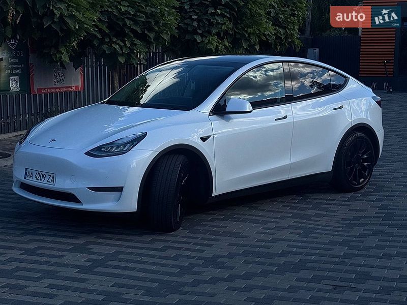 Позашляховик / Кросовер Tesla Model Y 2021 в Києві фото Позашляховик / Кросовер Tesla Model Y 2021 в Києві