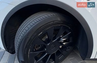 Позашляховик / Кросовер Tesla Model Y 2021 в Києві фото 30 Позашляховик / Кросовер Tesla Model Y 2021 в Києві