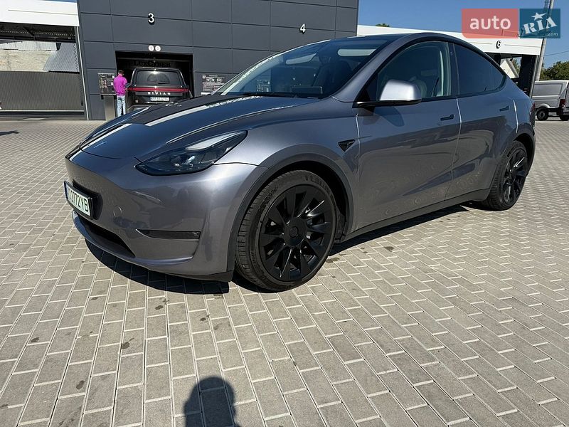 Tesla Model Y 2024 Tesla Model Y 2024