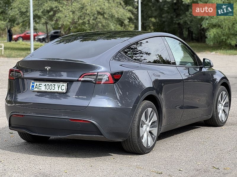 Внедорожник / Кроссовер Tesla Model Y 2022 в Днепре
