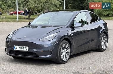 Tesla Model Y  2022