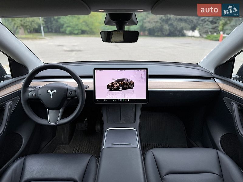 Внедорожник / Кроссовер Tesla Model Y 2022 в Днепре