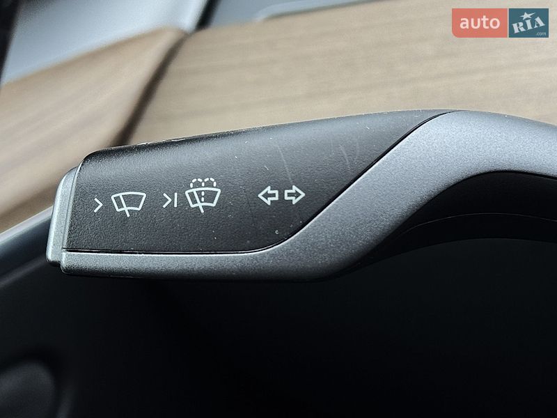 Внедорожник / Кроссовер Tesla Model Y 2022 в Днепре