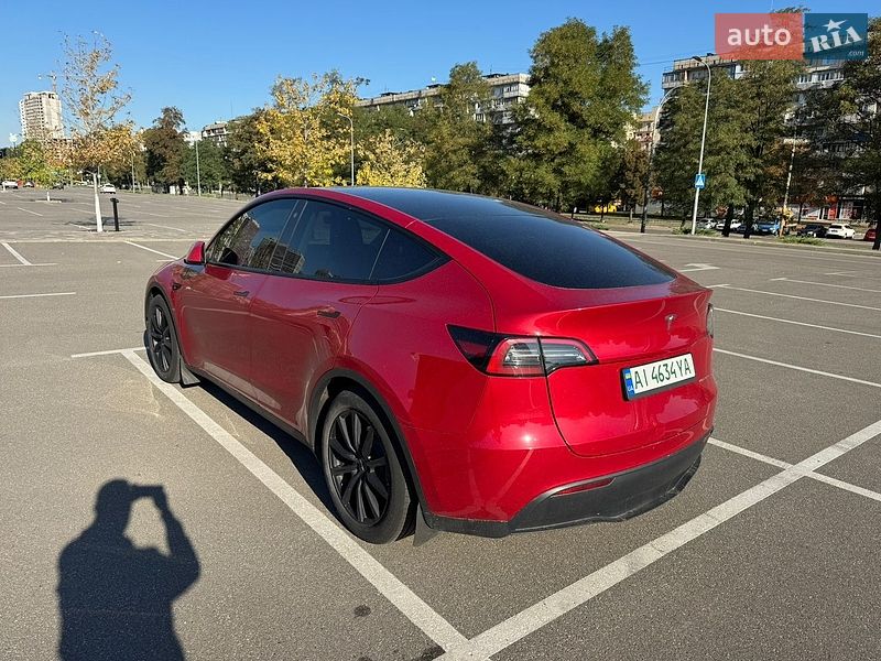 Позашляховик / Кросовер Tesla Model Y 2023 в Києві