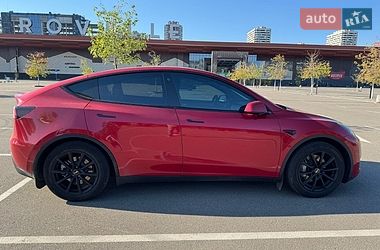 Позашляховик / Кросовер Tesla Model Y 2023 в Києві