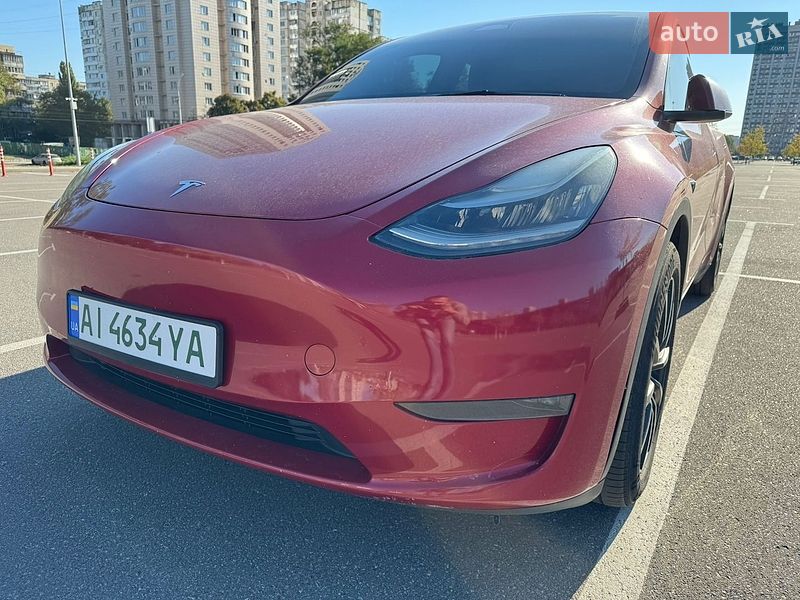 Позашляховик / Кросовер Tesla Model Y 2023 в Києві